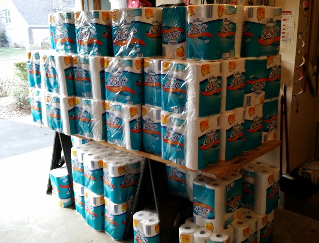 1,494 rolls of toilet paper for the Table in Linda's garage, thanks to Aldi.